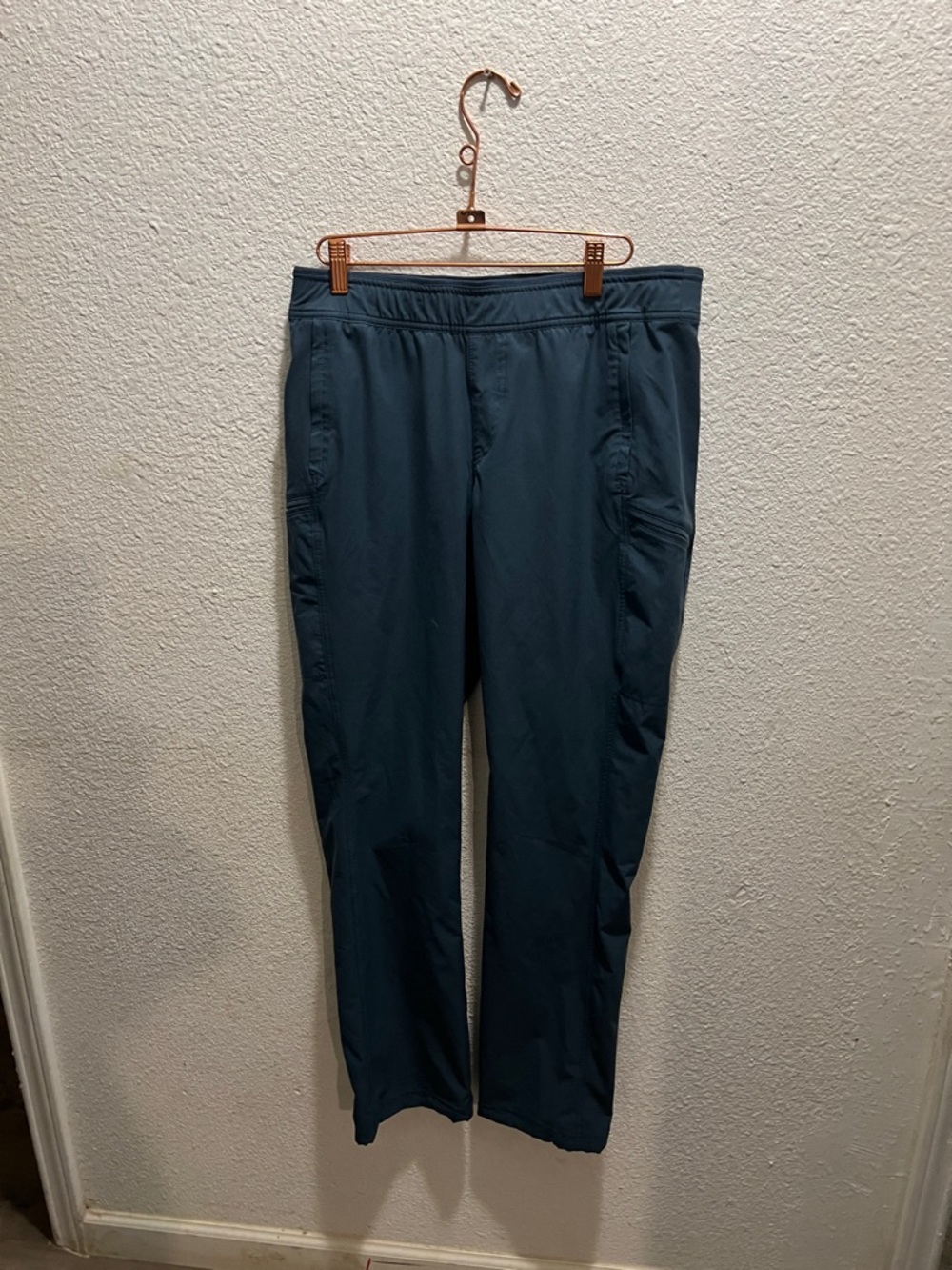 Kuhl Women's Track Pants in Teal Blue Gray